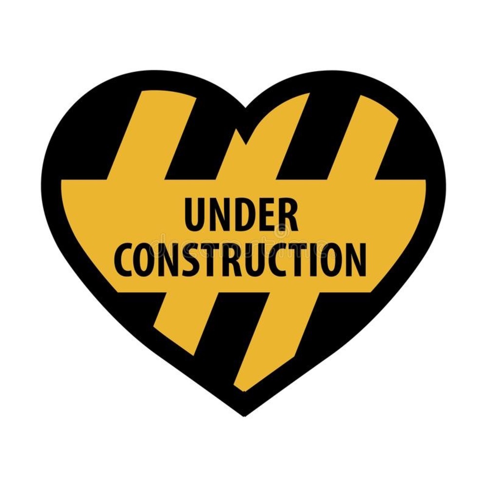 🚧 Hi everyone, my closet is currently in transition at the moment! 🚧